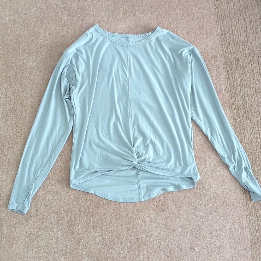Old Navy XS Maternity Long Sleeve Cloud 94 Soft Twist-Front Top - Picture 4 of 8